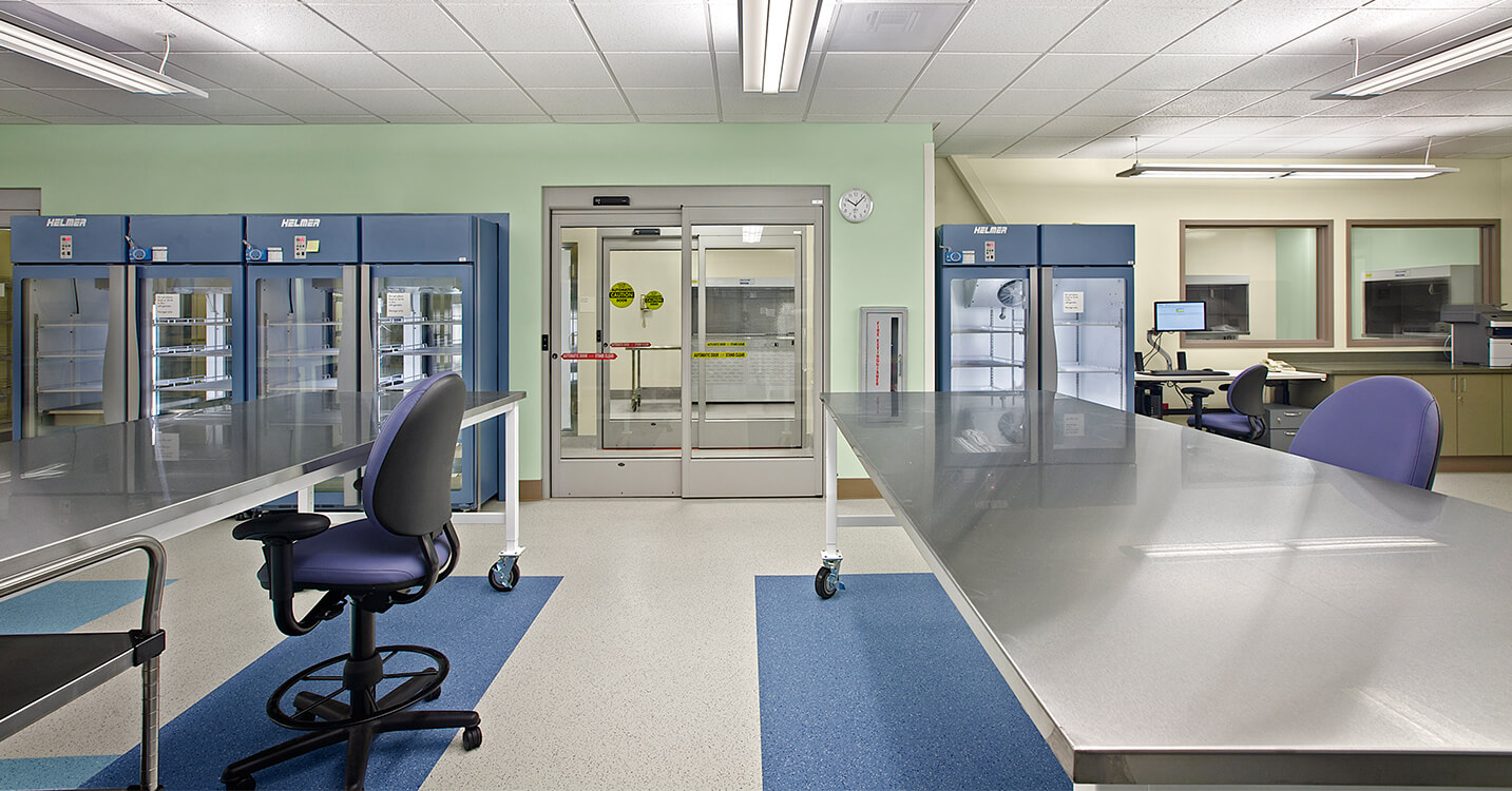 Home IV Pharmacy Lab